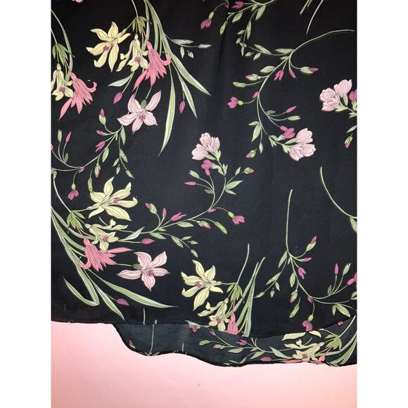 Vince Camuto Floral Boho V-neck Sleeveless Blouse 1X - Picture 5 of 6